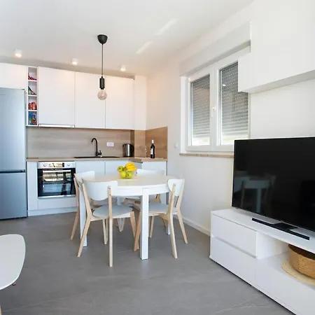 Belmare * Τρογκίρ