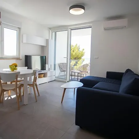 Belmare Apartman *